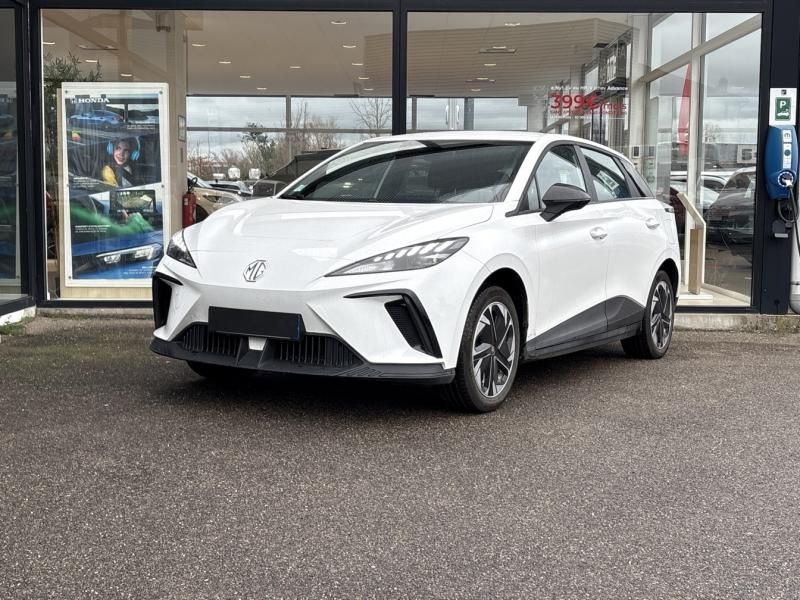 Théobald Occasion MG4 Berline Electrique Blanche